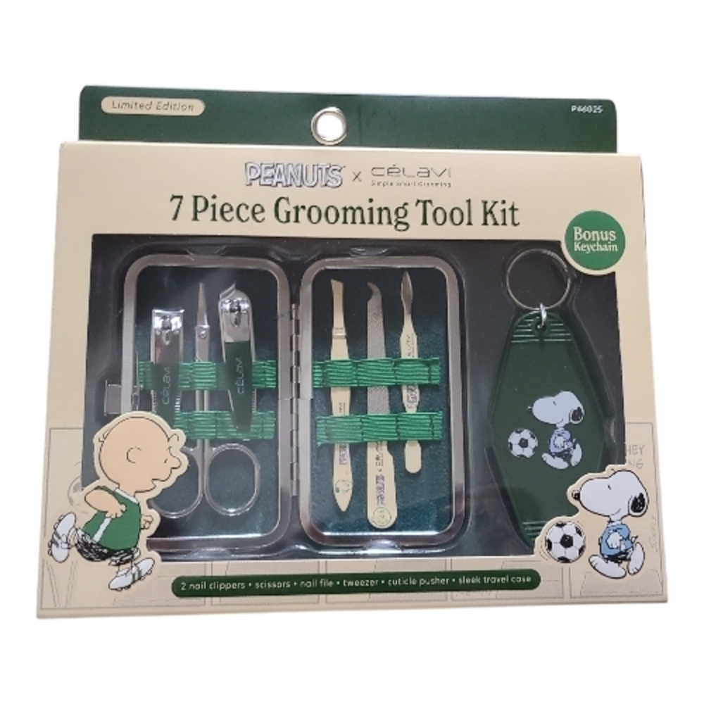 Snoopy Peanuts x CélaVi Limited Edition 7-Piece Grooming Kit | New